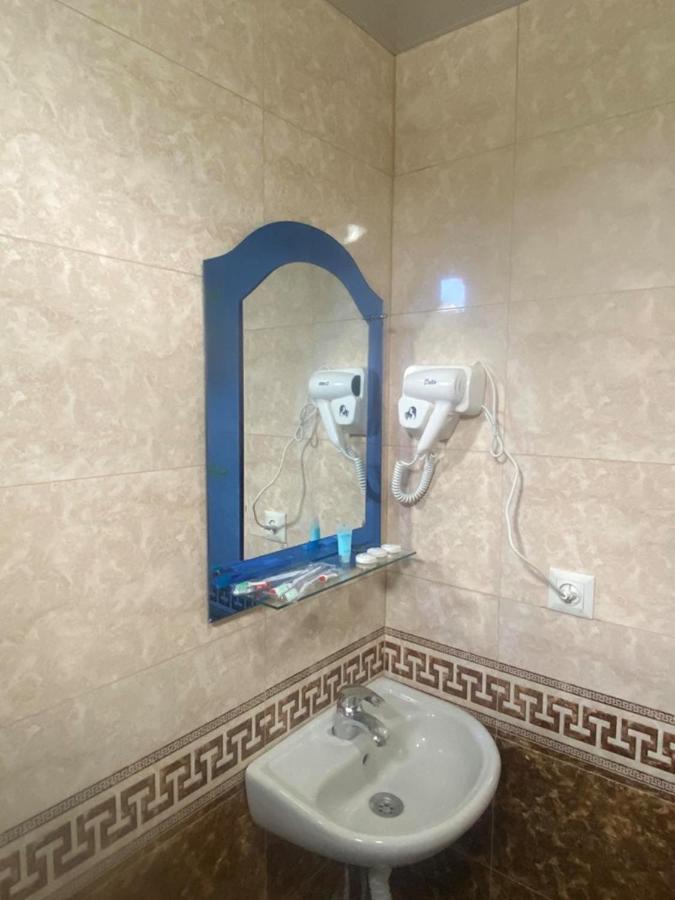 Elite Palace Plus Hotel Batumi Kültér fotó