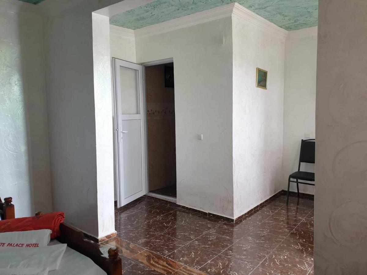 Elite Palace Plus Hotel Batumi Kültér fotó