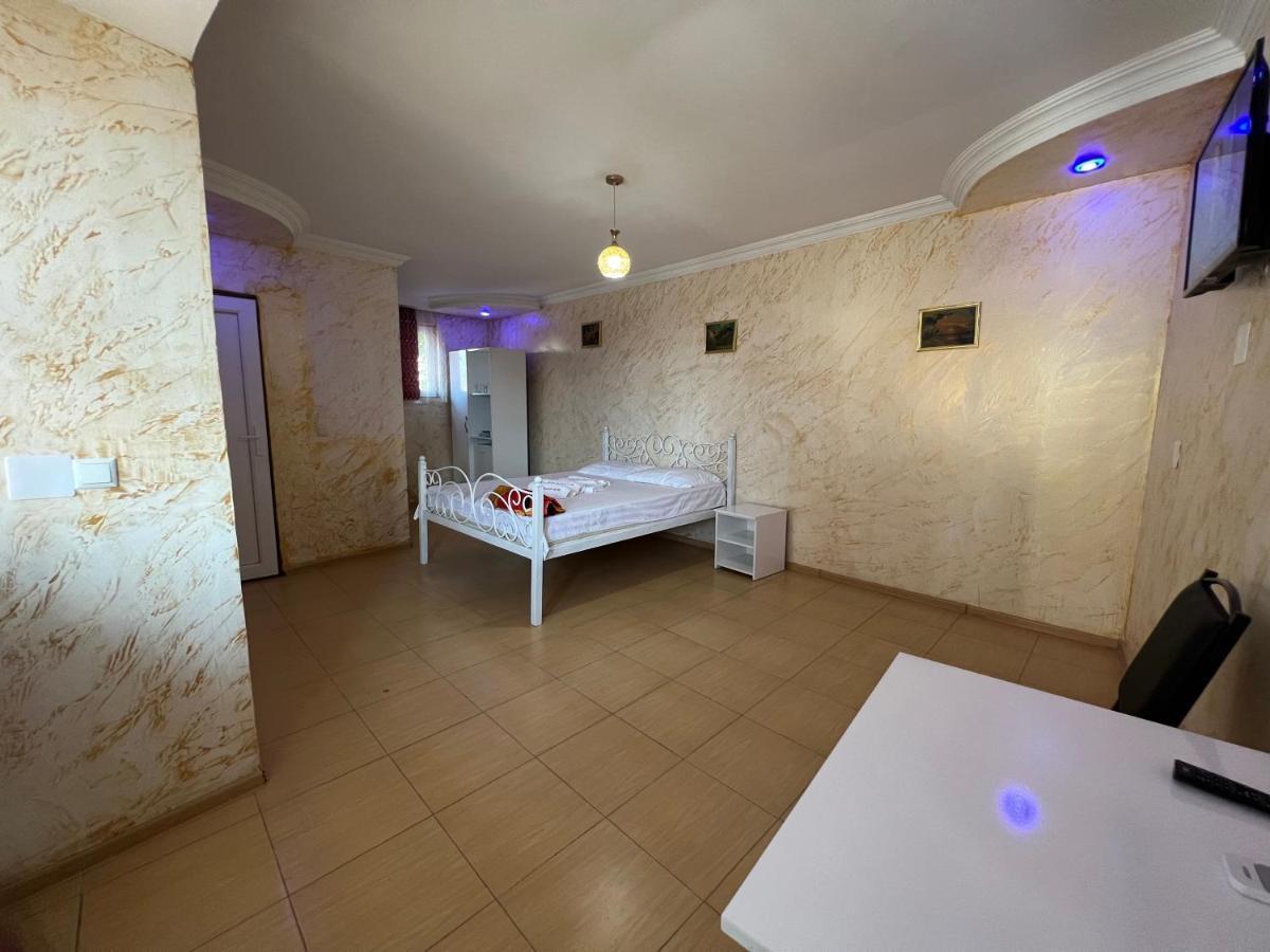 Elite Palace Plus Hotel Batumi Kültér fotó